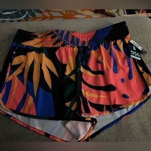 NWT Calia Carrie Underwood Plus Size Athletic Shorts 2XL